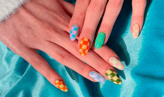 Everything You Need For a Flawless Gel Manicure at Home - MoYou London