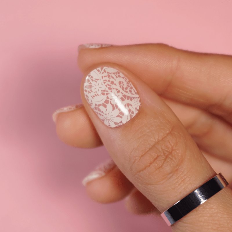 Gel Nail Strip ★ White Lace - MoYou London