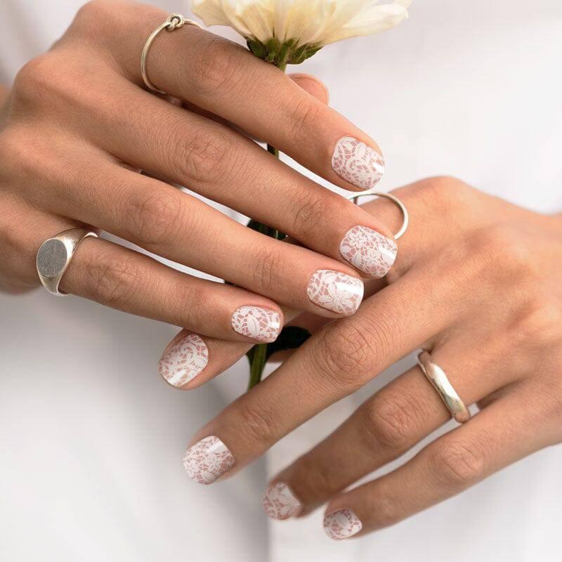 Gel Nail Strip ★ White Lace - MoYou London