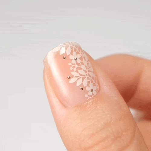 Gel Nail Strip ★ Floral Chic - MoYou London