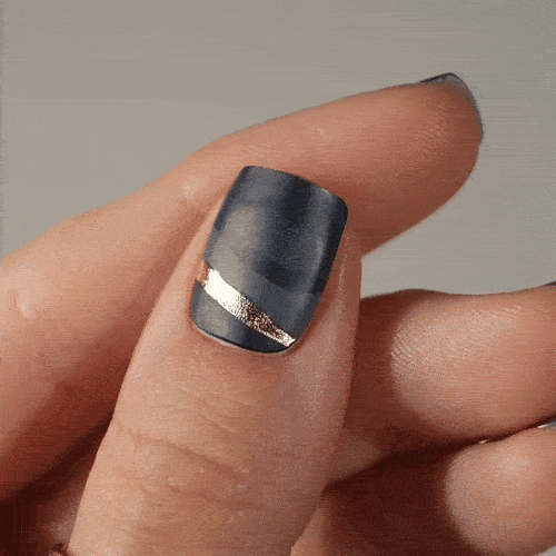 Gel Nail Strip ★ Gold Dipped Midnight - MoYou London