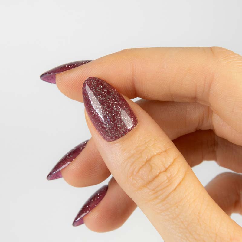 Velvet Spark • Short Almond