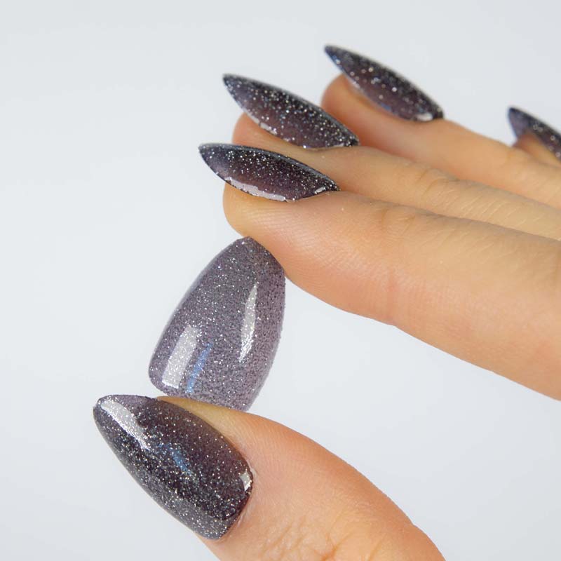 Blackout Spark • Short Almond