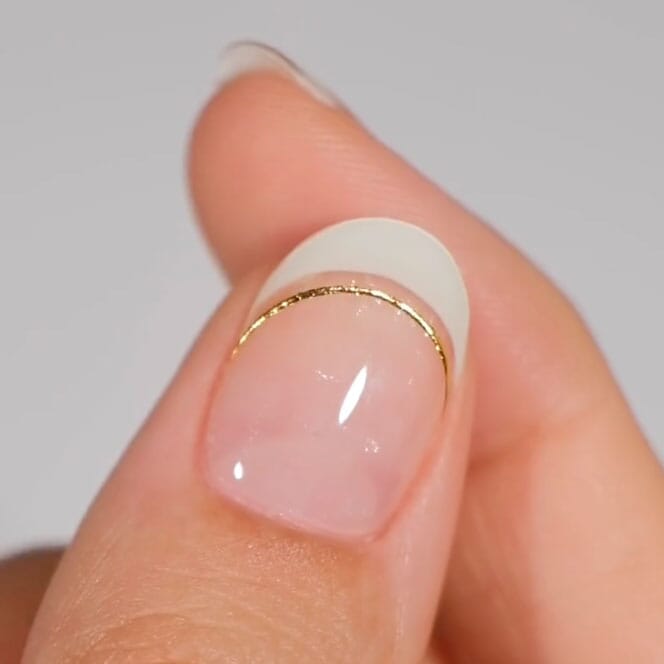 Gel Nail Strip ⭐️ ⭐️ ⭐️ Tipsy Sunday - MoYou London