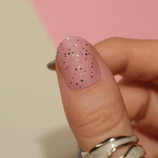 Gel Nail Strip ★ Milkshake Vibes - MoYou London