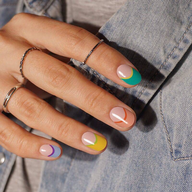 Gel Nail Strip ★ Tipsy Rainbow - MoYou London