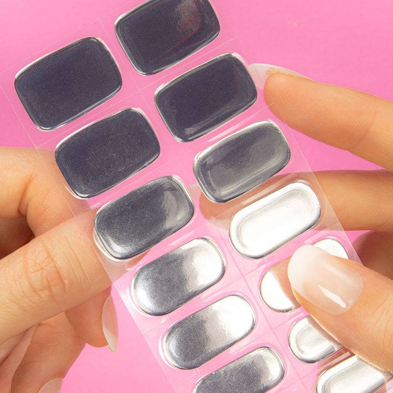 Gel Nail Strip ★ Mirror Mirror - MoYou London