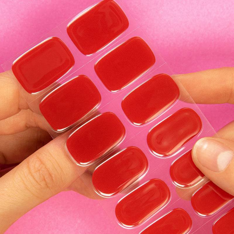 Gel Nail Strip ★ Queen Of Hearts - MoYou London