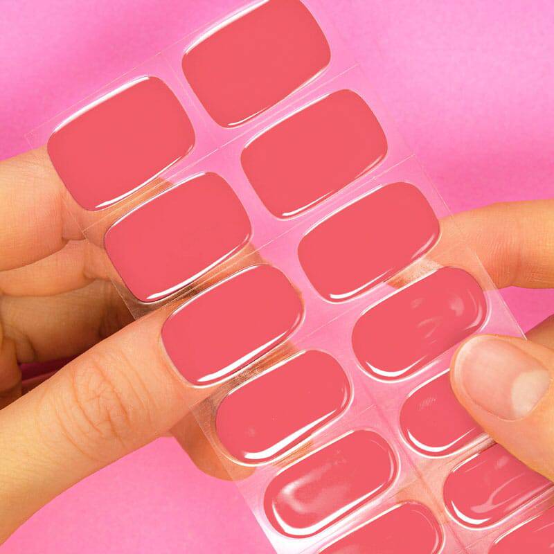 Gel Nail Strip ★ Pink Freud - MoYou London