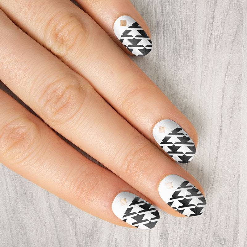 Pro 12 ✦ Nail Stamping Plate - MoYou London