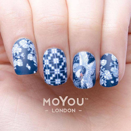 Suki 17 ✦ Nail Stamping Plate - MoYou London