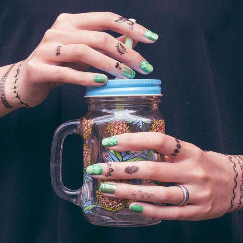 Tropical Tattoo Black 01 - MoYou London