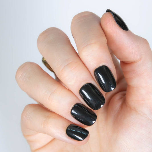 Shadow Chic extra short press-on nails