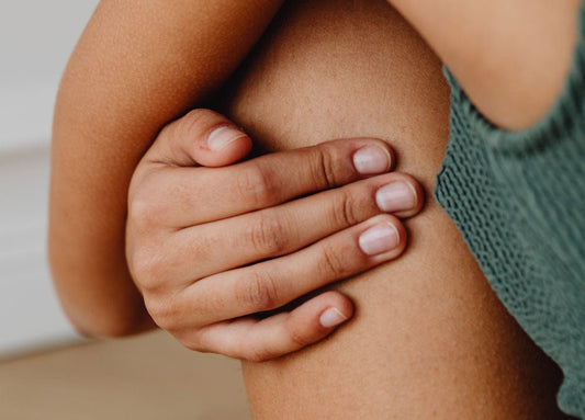 Stay Safe and Stylish: Tips for Gel Nail Strips Allergies - MoYou London