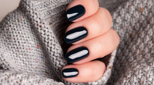 Versatile Styling with Black Nail Gels