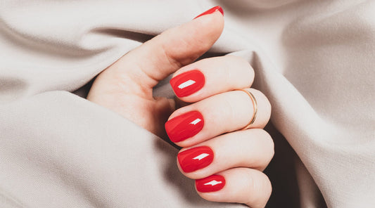 Rockin' Red Gel Nails with Included Fashion Tips