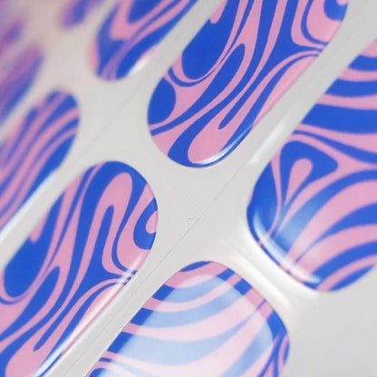 Gel Nail Strip ★ Swirly Wonka - MoYou London