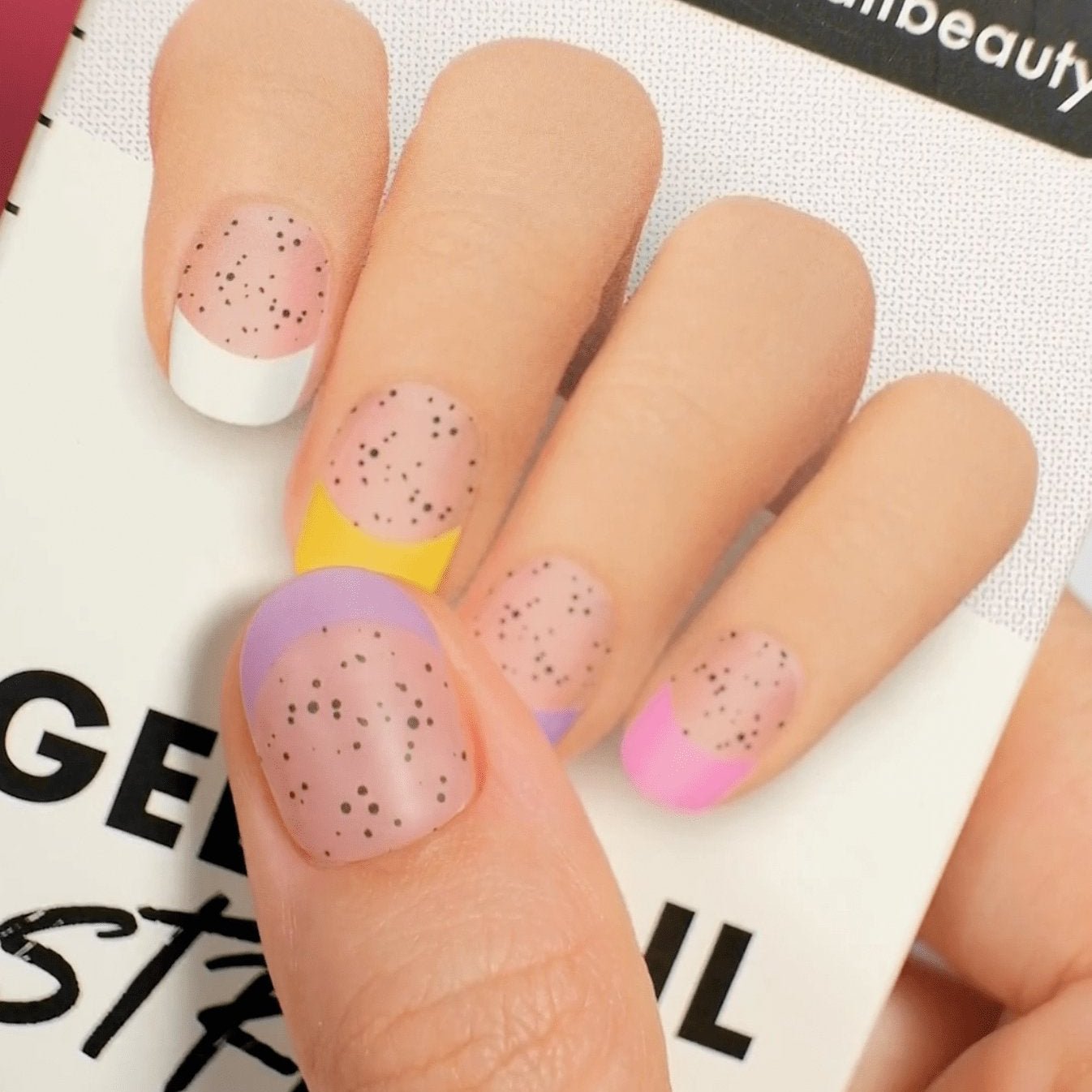 Gel Nail Strip ★ @naileditbeauty 01 - MoYou London