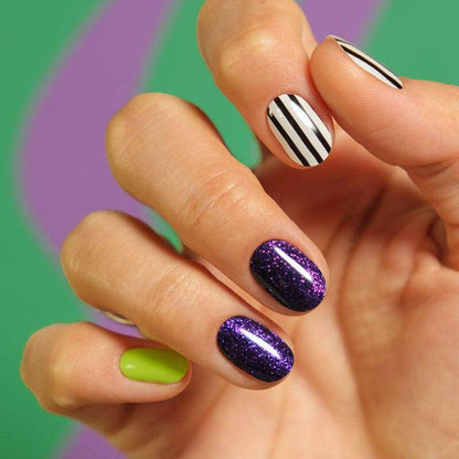 Gel Nail Strip ★ Beetlejuice - MoYou London