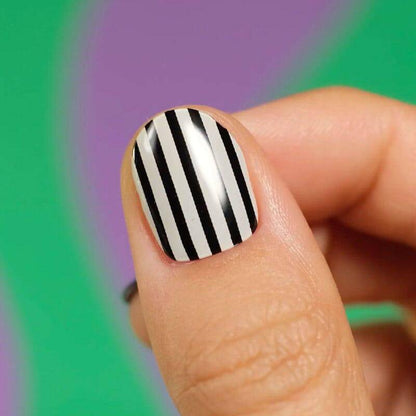 Gel Nail Strip ★ Beetlejuice - MoYou London