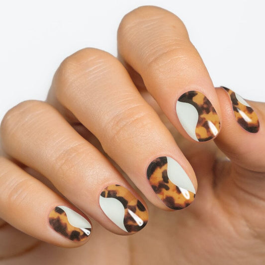 Gel Nail Strip ★ @beautyworksbyamy 01 - MoYou London
