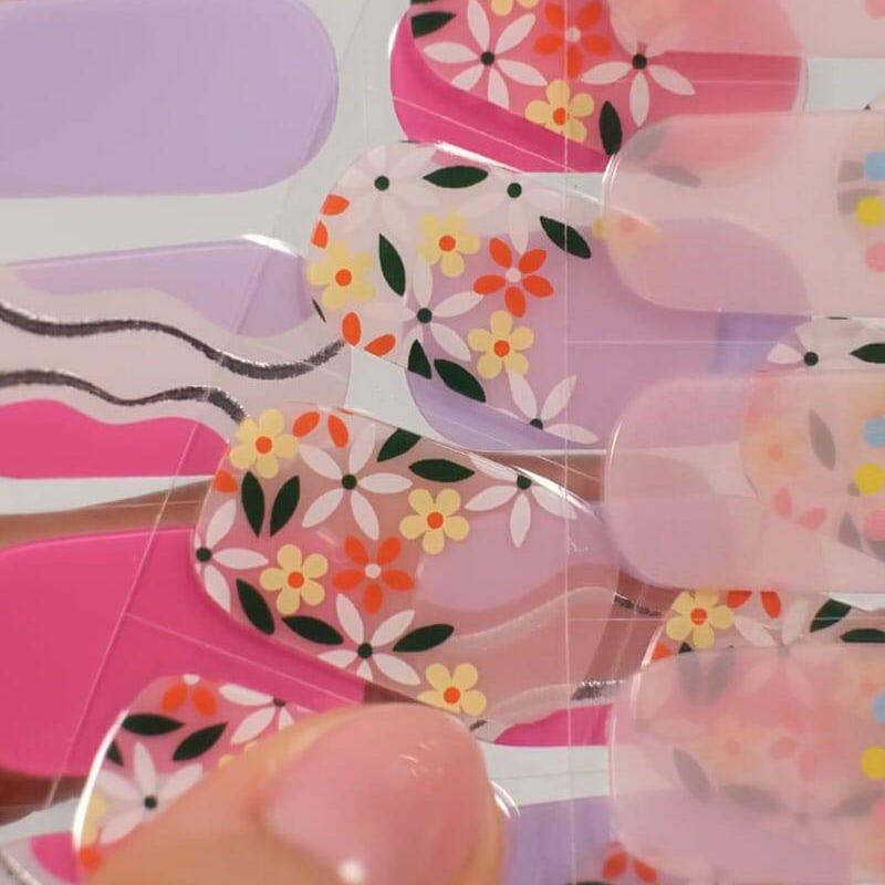 Gel Nail Strip ★ @lindseysbeautylounge1 02 - MoYou London