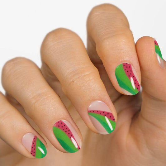 Gel Nail Strip ★ @thenaillologist 02 - MoYou London