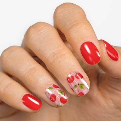 Gel Nail Strip ★ Cherry Cola - MoYou London