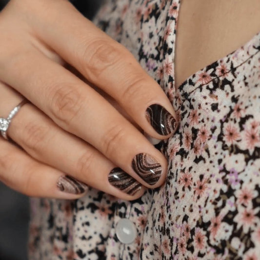 Gel Nail Strip ★ Fudge Cake - MoYou London