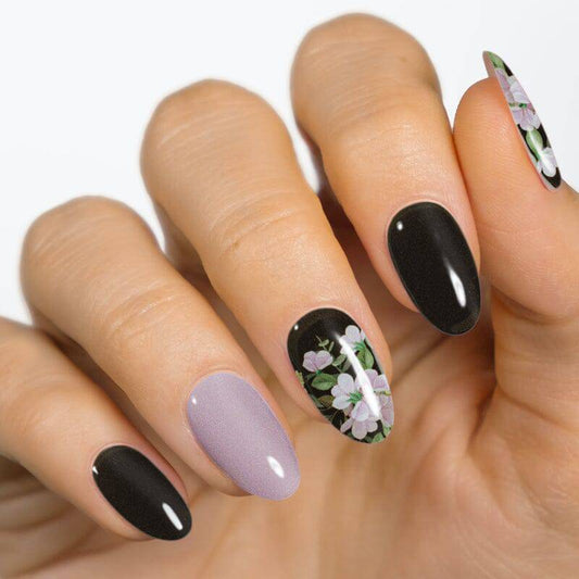 Gel Nail Strip ★ Hello Darkness - MoYou London