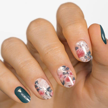 Gel Nail Strip ★ Kiss from a Rose - MoYou London