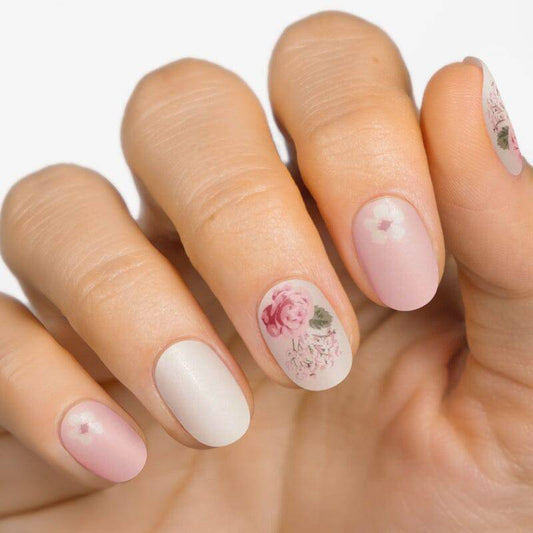 Gel Nail Strip ★ Just a Dream - MoYou London