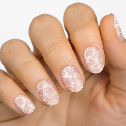 Gel Nail Strip ★ Laced with Attitude - MoYou London