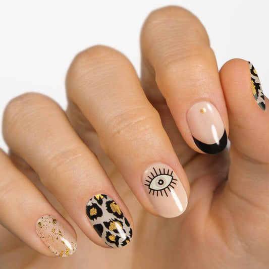 Gel Nail Strip ★ @universenails18 02 - MoYou London