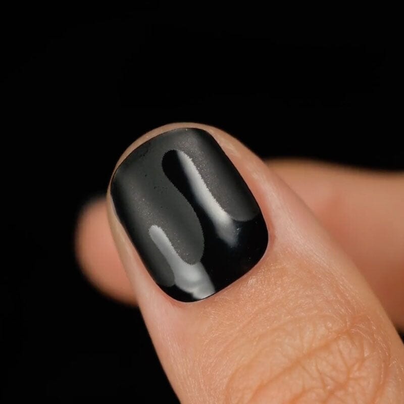 Gel Nail Strip ★ Bad Blood - MoYou London