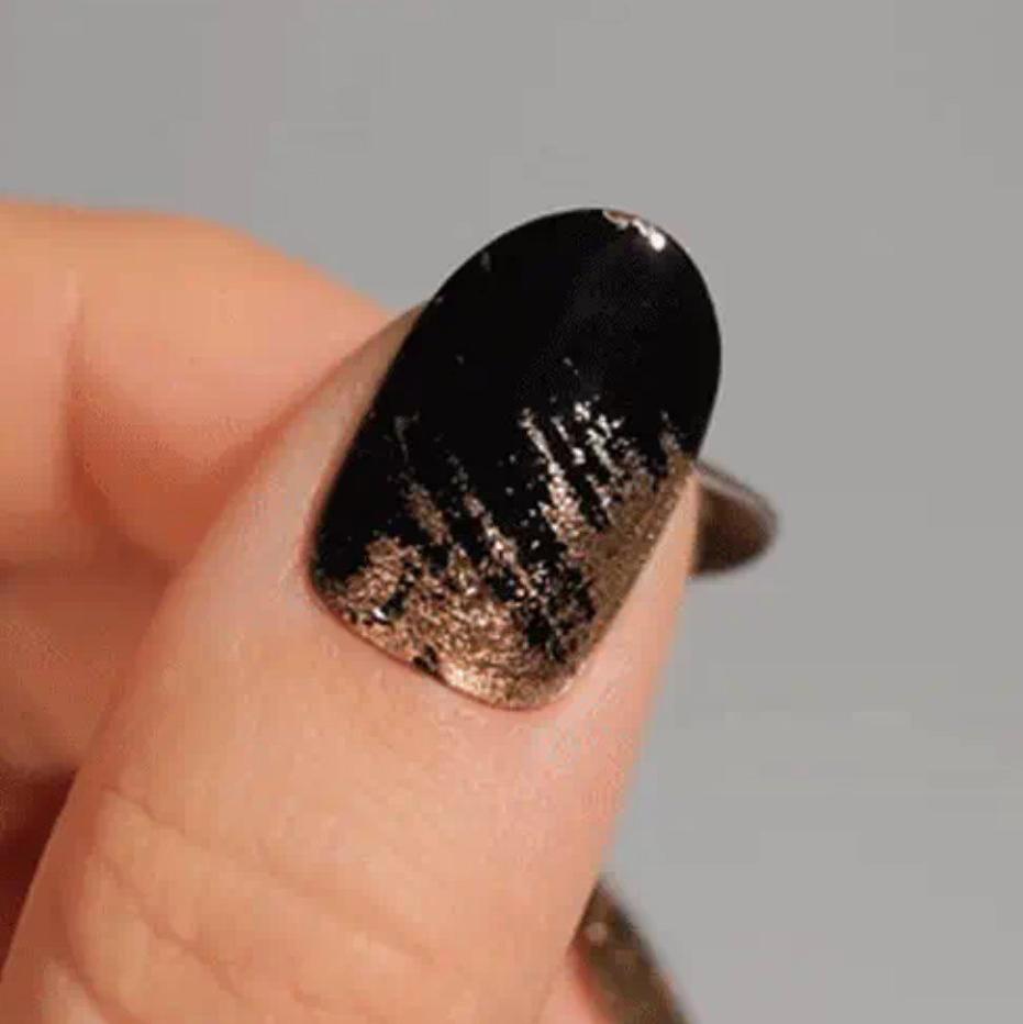 Gel Nail Strip ★ Drama Queen - MoYou London