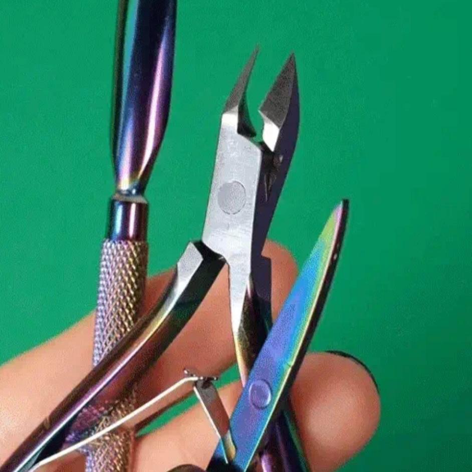 Nail Scissors ★ Holo - MoYou London