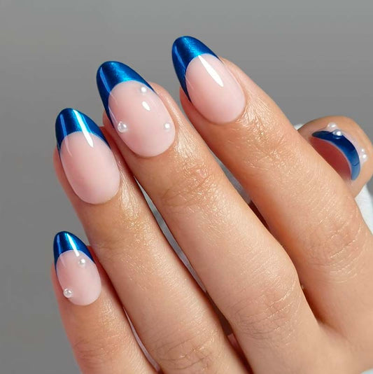 Icy Intentions Short Almond • Soft Gel Press Ons - MoYou London