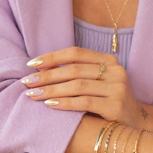 Petal Luxe • Short Almond