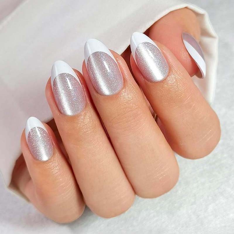 Moonlit Tips • Short Almond - MoYou London