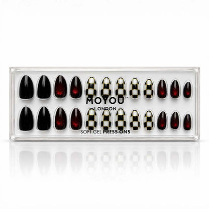 Dark Chess • Short Almond