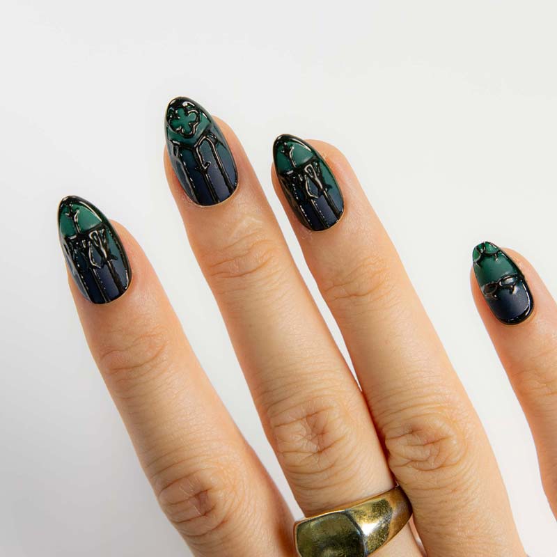 Sacred Dark • Short Almond