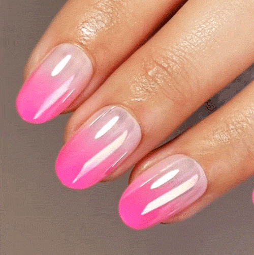 Pink Voltage Short Oval • Soft Gel Press Ons - MoYou London