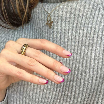 Pink Rebellion Short Oval • Soft Gel Press Ons - MoYou London