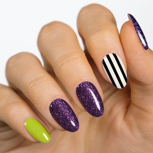 Gel Nail Strip ★ Beetlejuice - MoYou London