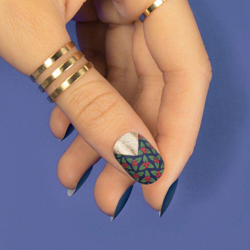 Noel 27 ✦ Nail Stamping Plate - MoYou London