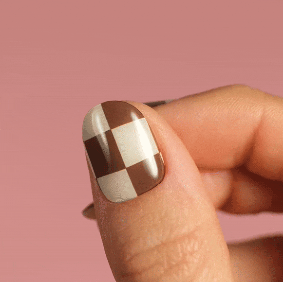 checkers brown and white manicure collaboration with nail artist peachy nails using gel polish stickers 