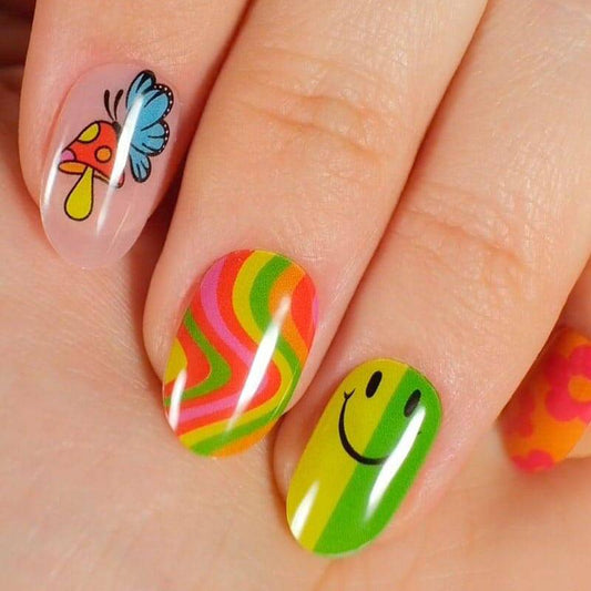 Gel Nail Strip ★ @nailsbyjanine.x 01 - MoYou London