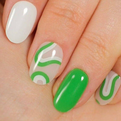 Gel Nail Strip ★ @pressedbycharlotte_ 02 - MoYou London