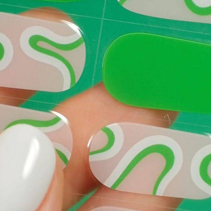Gel Nail Strip ★ @pressedbycharlotte_ 02 - MoYou London